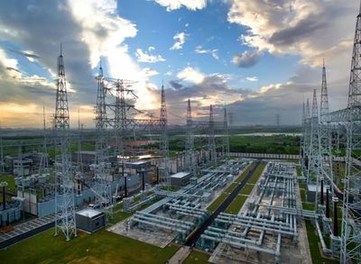 特高压电网:直流电和交流电的和谐乐章